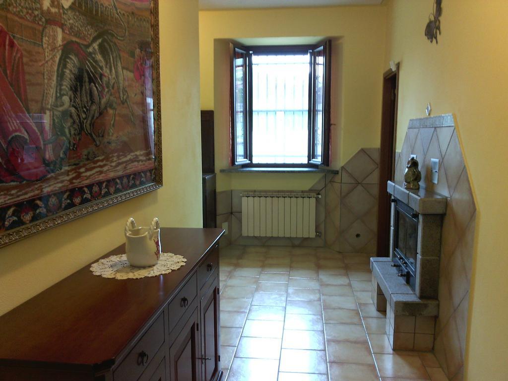 Eli'S House Apartment Bolzano Novarese Exterior photo